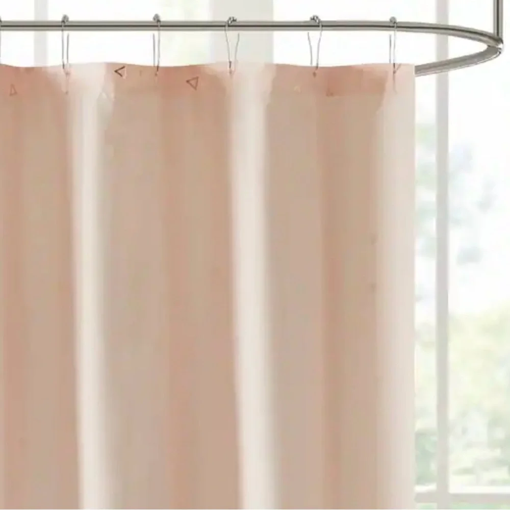 Intelligent Design Liv Printed Shower Curtain Gray/Silver